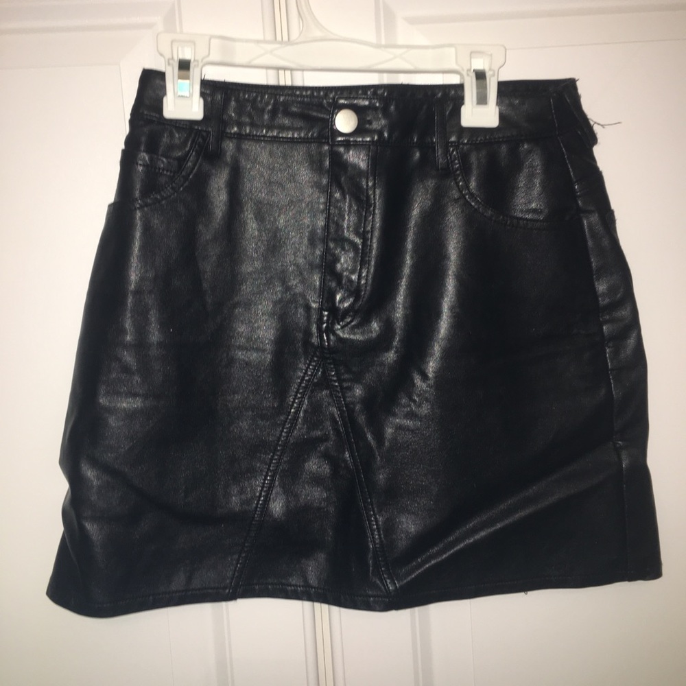 Black leather mini skirt